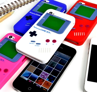 Game Boy iPhone 4/4S Case