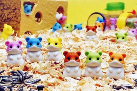 Hamster Eraser Set